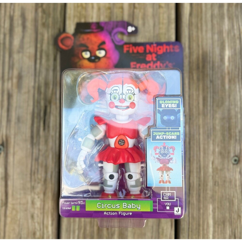 NEW Jazwares Five Nights at Freddy’s FNAF Circus Baby Boxed Figure Glowing Eyes